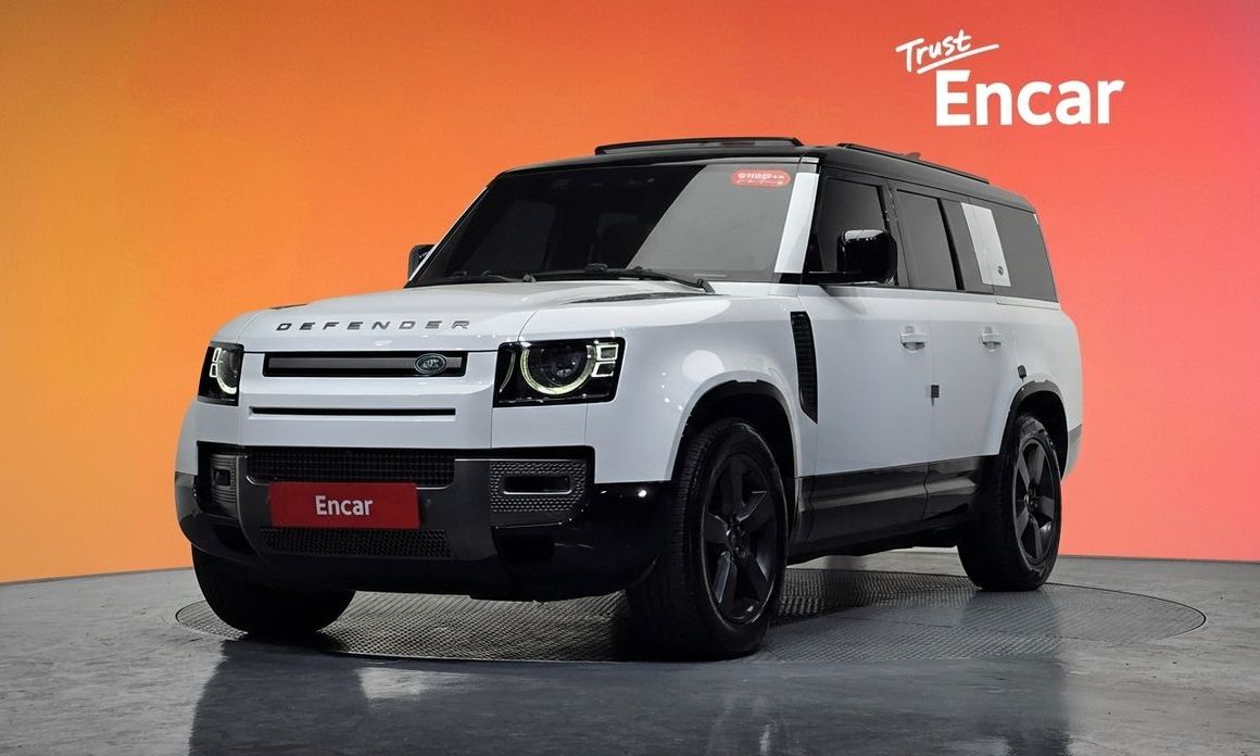 Land Rover Defender 2024