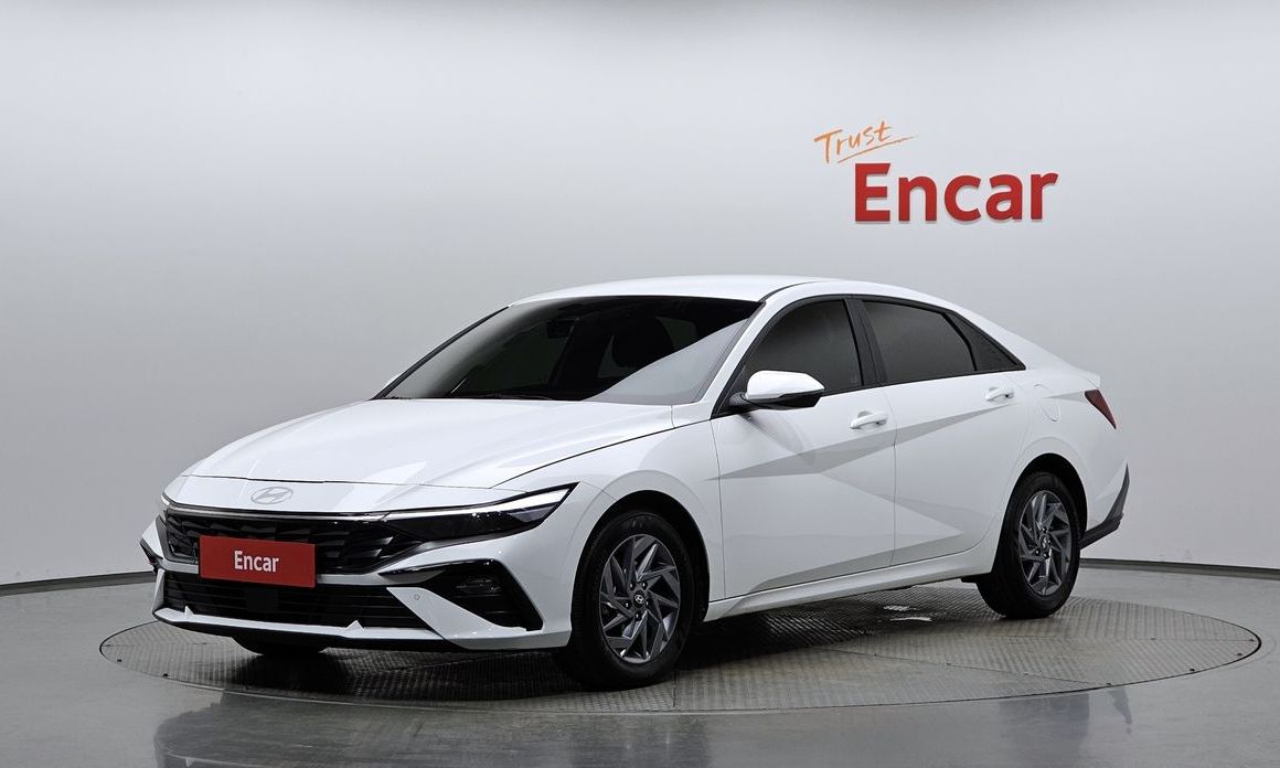 Hyundai AVANTE 2024