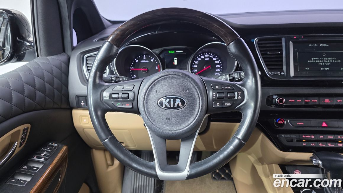 Kia Canival 2018