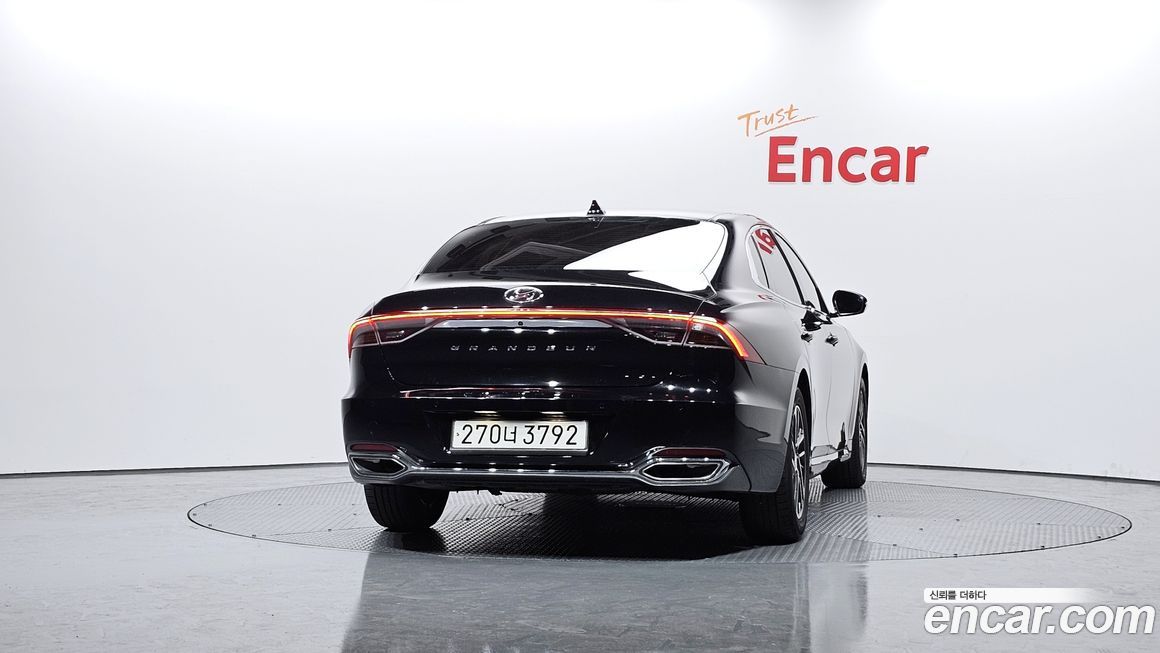 Hyundai Grandeur 2022