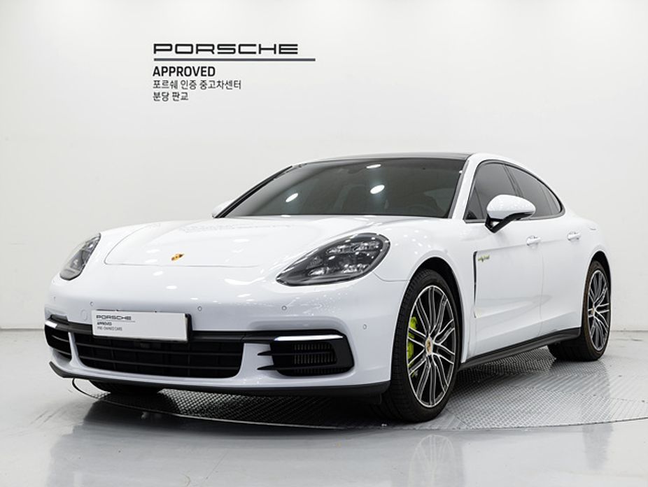 Porsche Panamera 2019