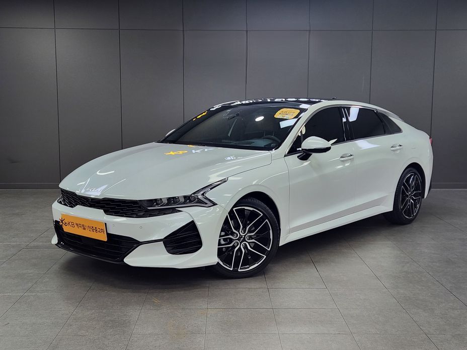 Kia K5 2023