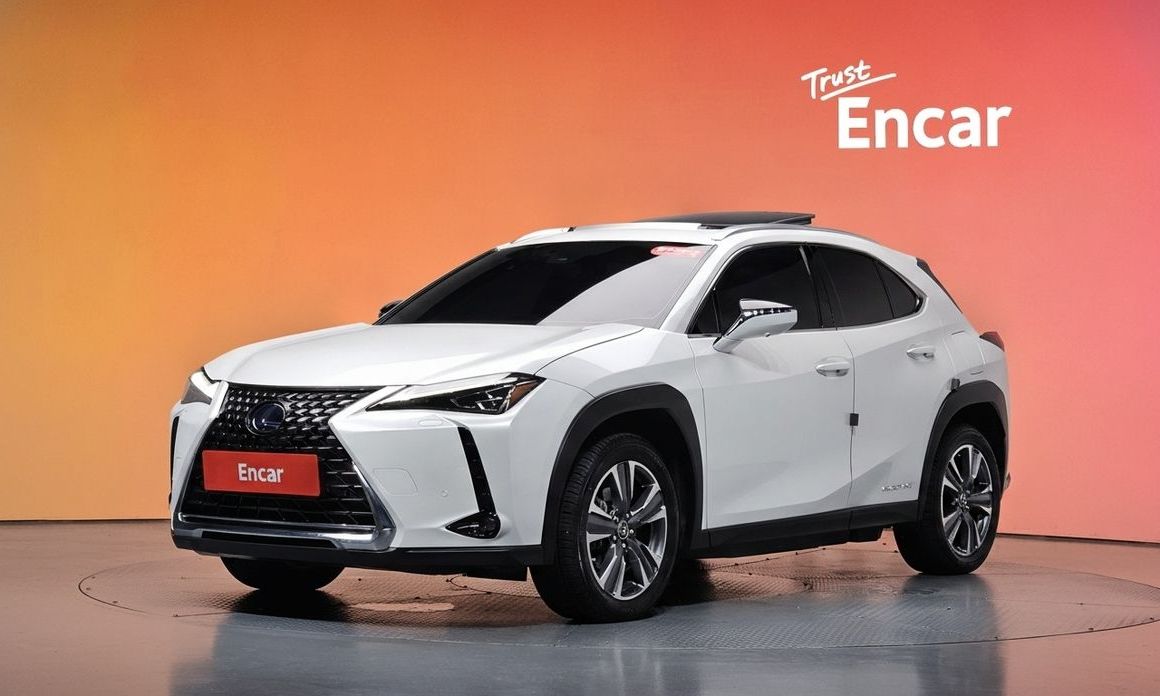 Lexus UX 2022