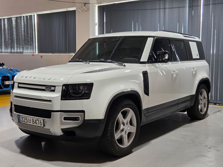 Land Rover Defender 2020
