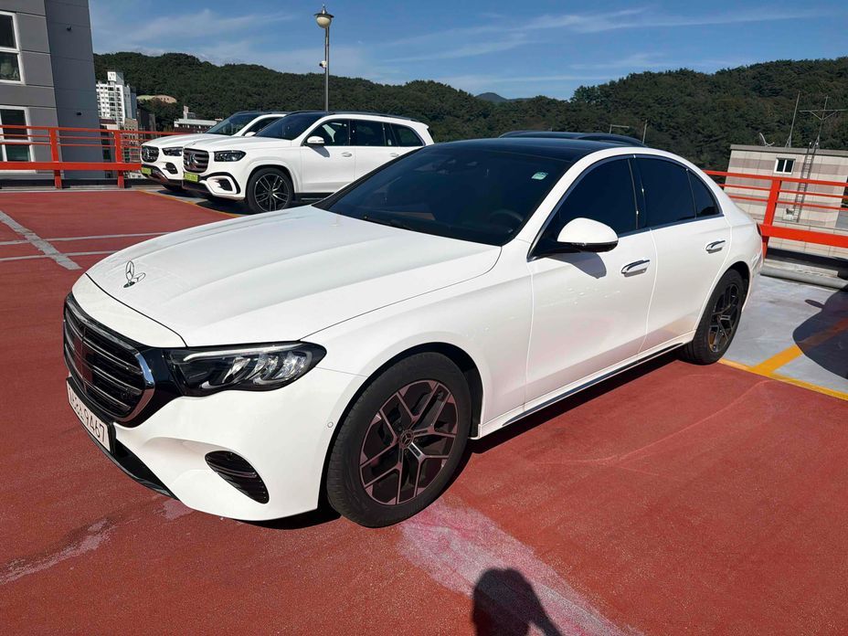 Mercedes-Benz E-Class 2026