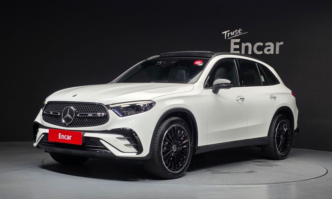 Mercedes-Benz GLC-Class 2026