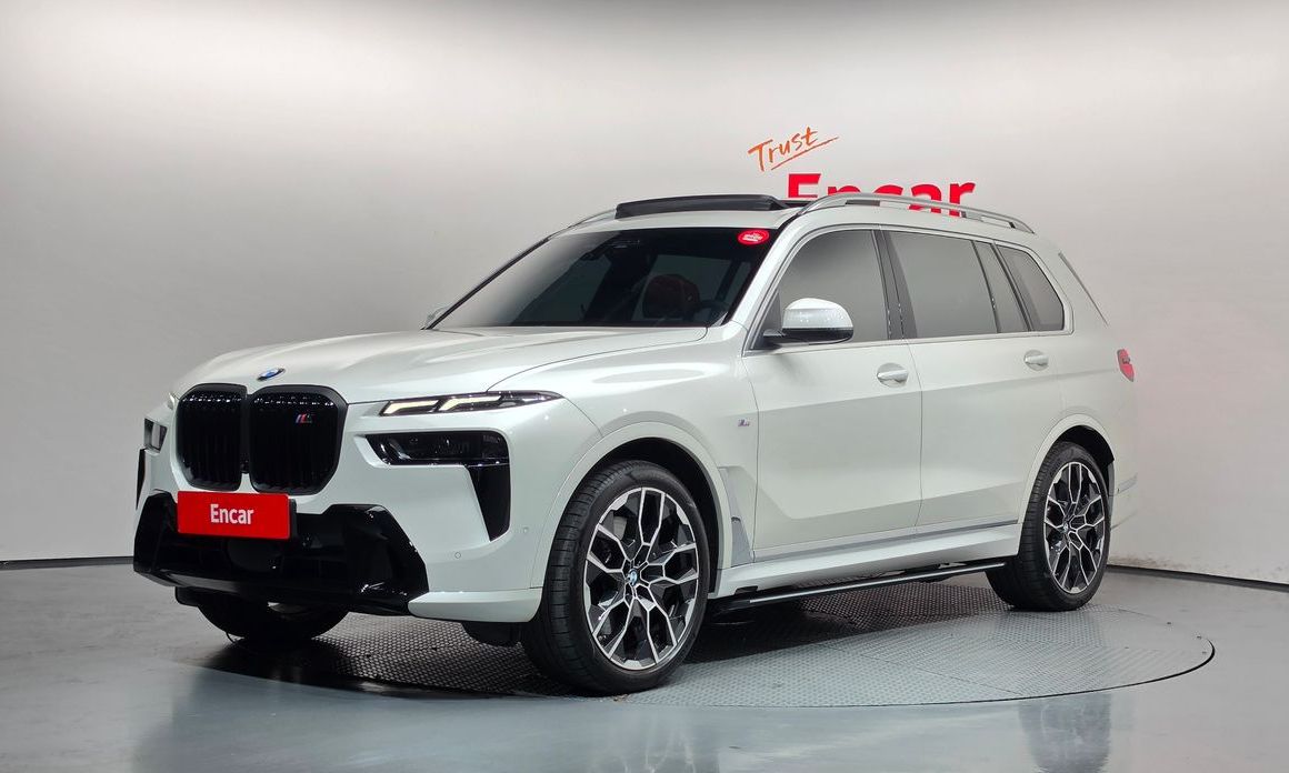BMW X7 2025