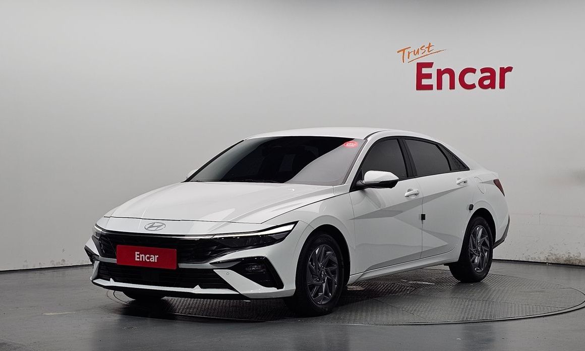Hyundai AVANTE 2024