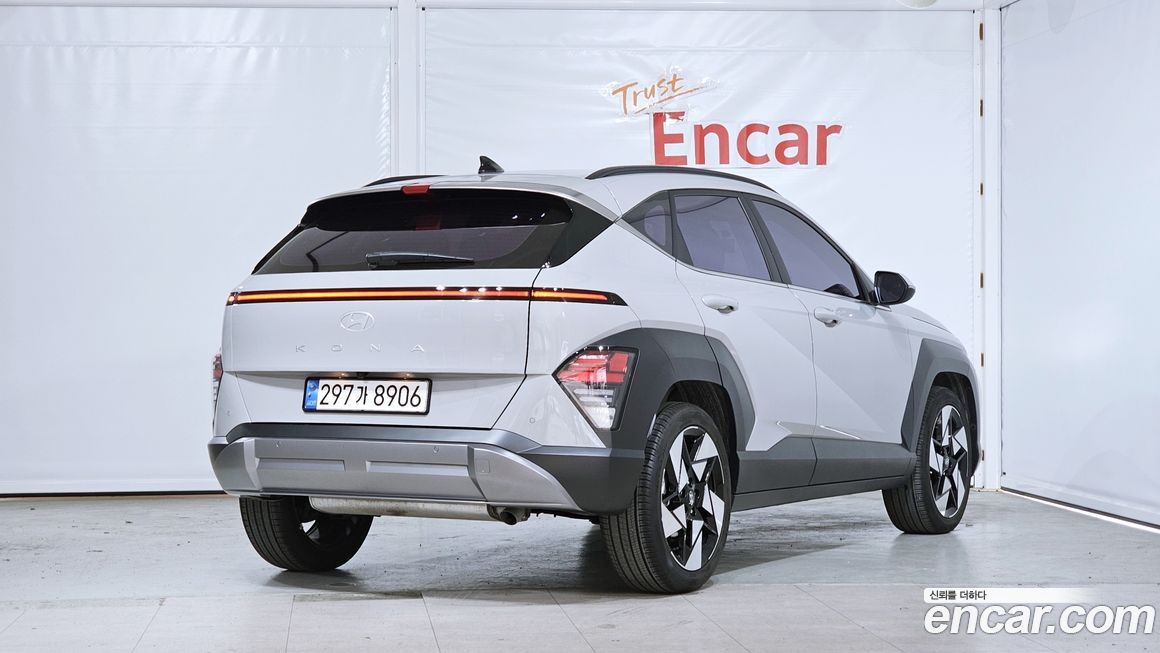 Hyundai Kona 2025