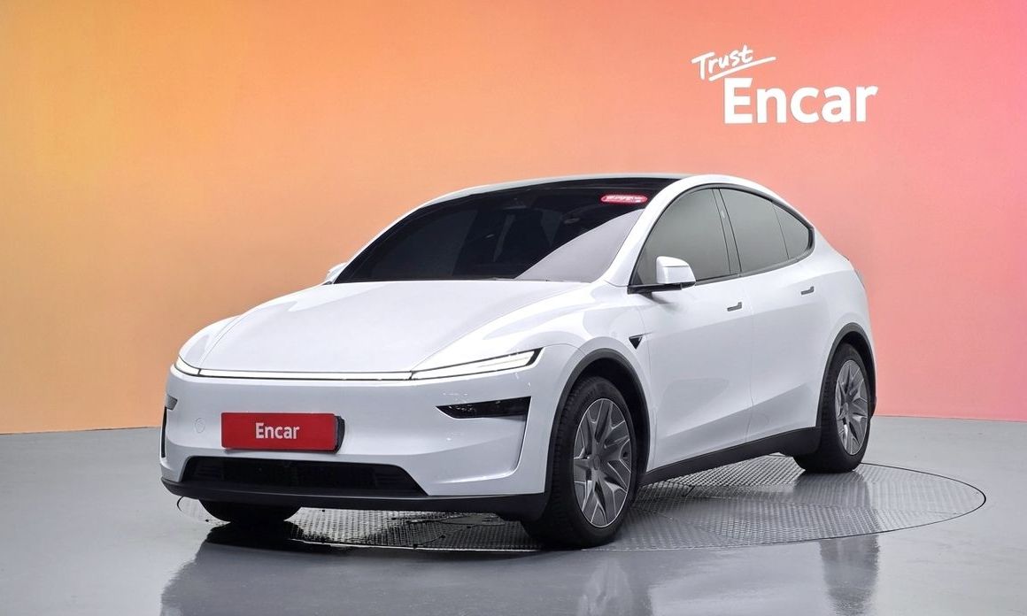 Tesla Model Y 2026