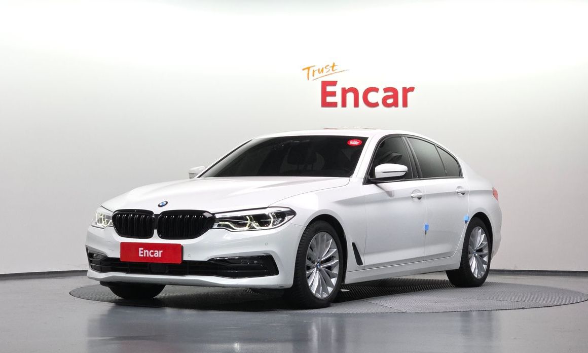 BMW 5-Series 2020