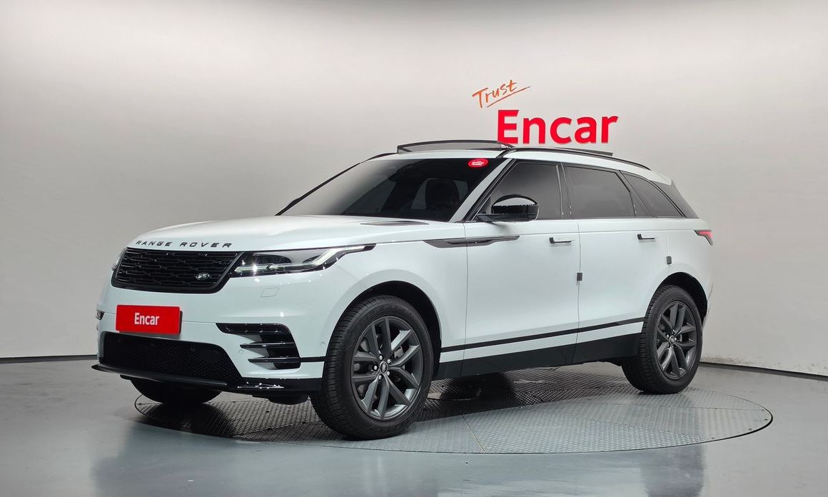 Land Rover Range Rover Velar 2026