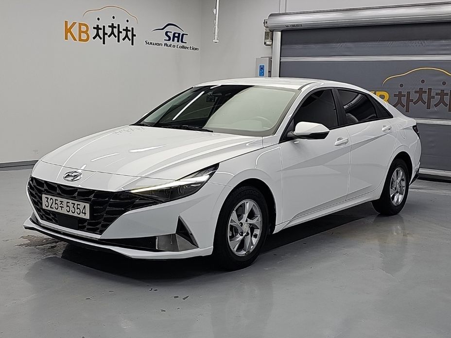 Hyundai AVANTE 2021