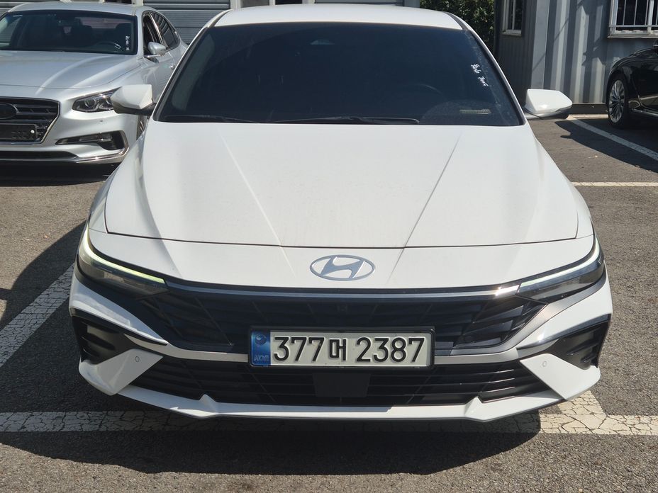 Hyundai AVANTE 2024