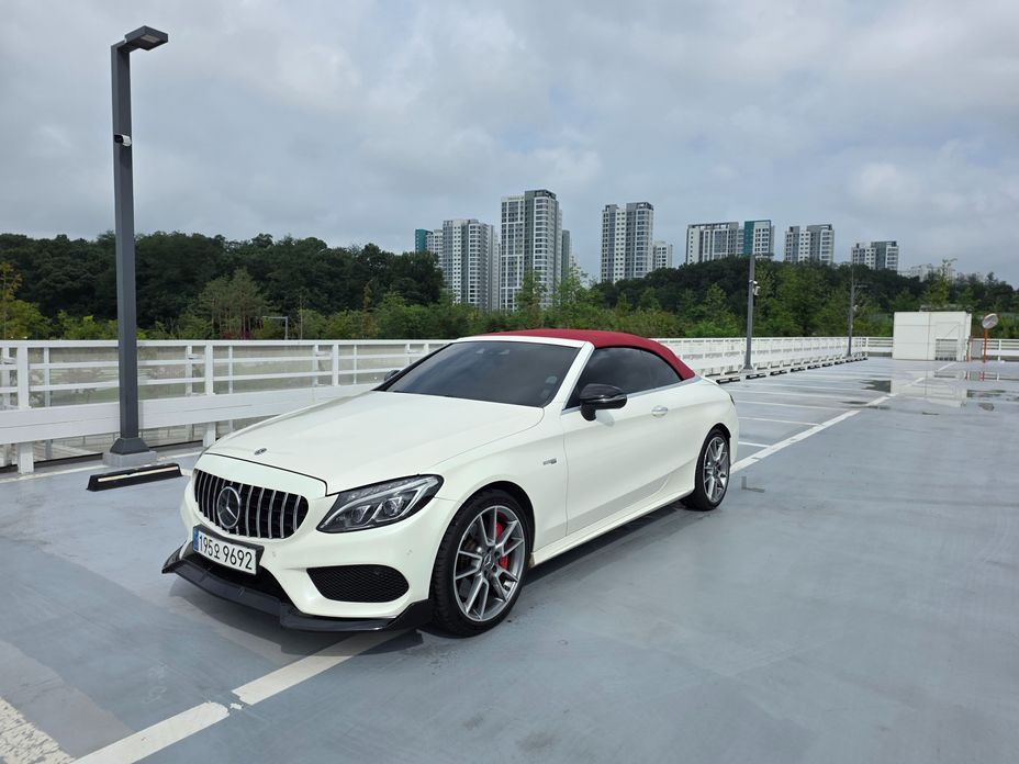 Mercedes-Benz C-Class 2018