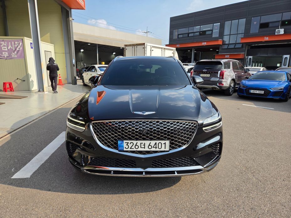 Genesis GV70 2023