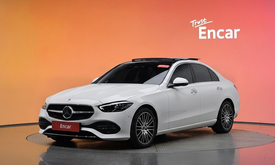Mercedes-Benz C-Class 2024