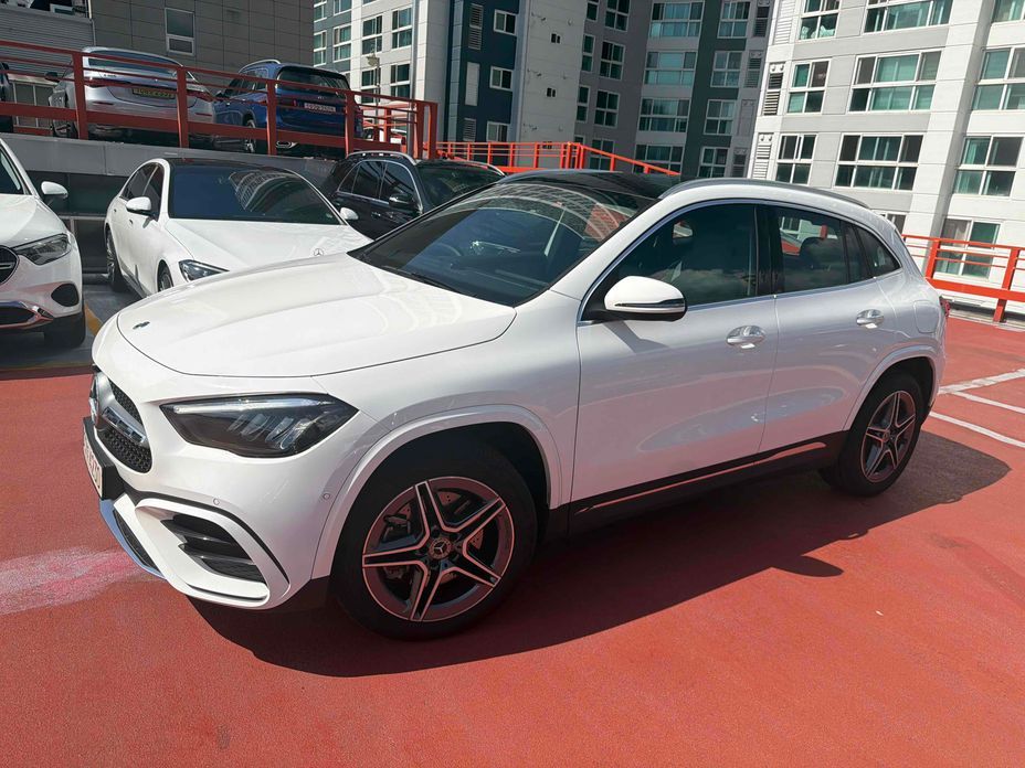 Mercedes-Benz GLA-Class 2025