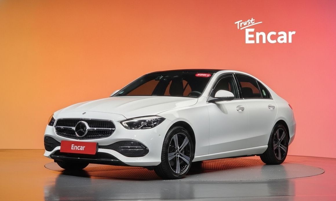 Mercedes-Benz C-Class 2026