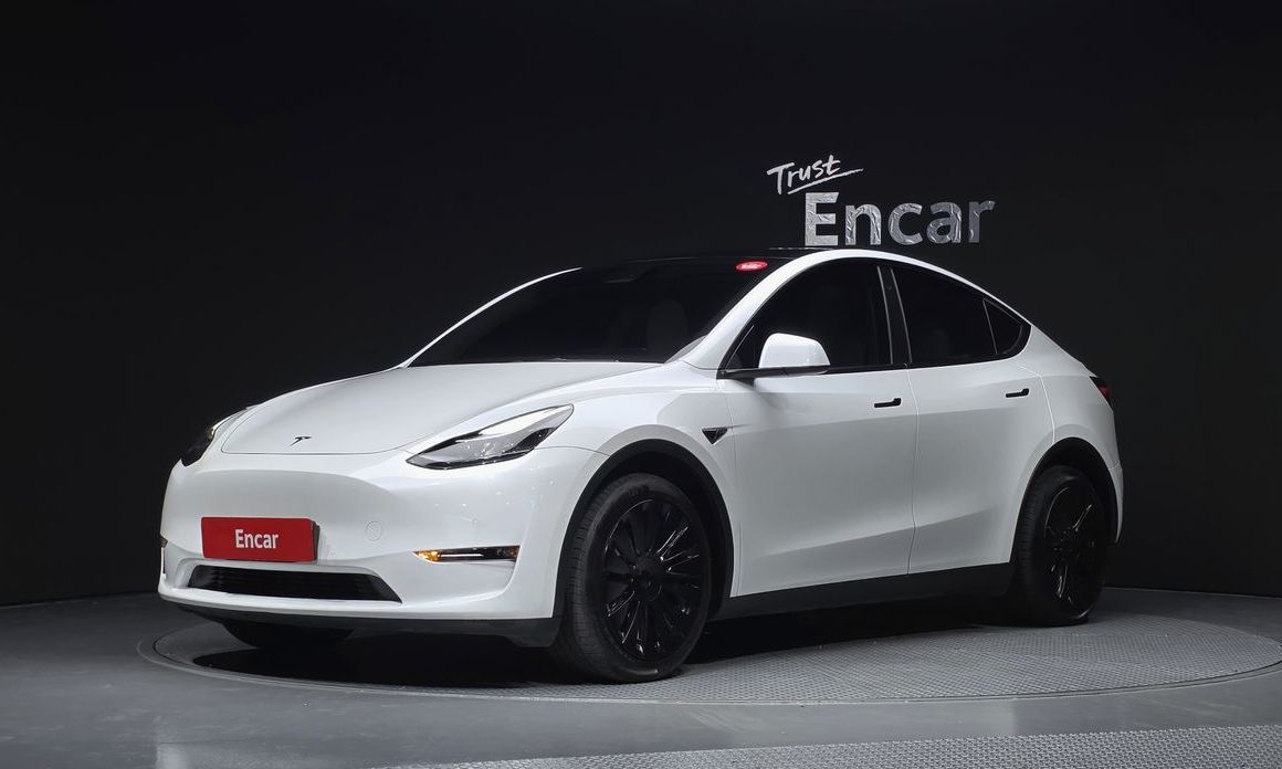 Tesla Model Y 2022