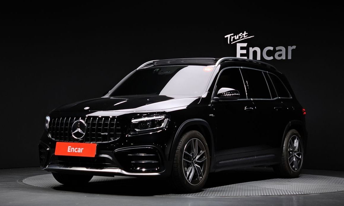 Mercedes-Benz GLB-Class 2025
