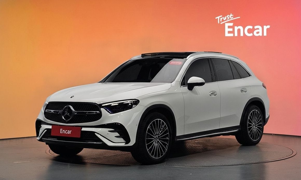 Mercedes-Benz GLC-Class 2023