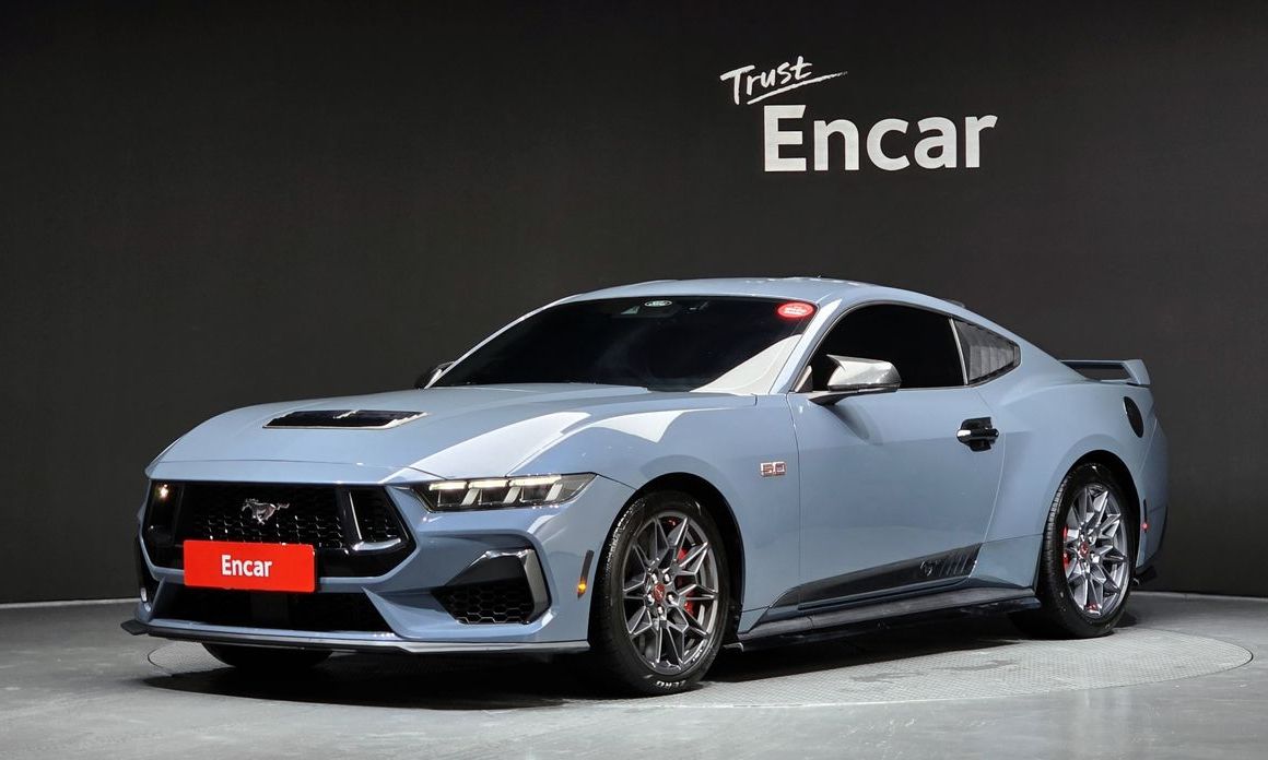 Ford Mustang 2024