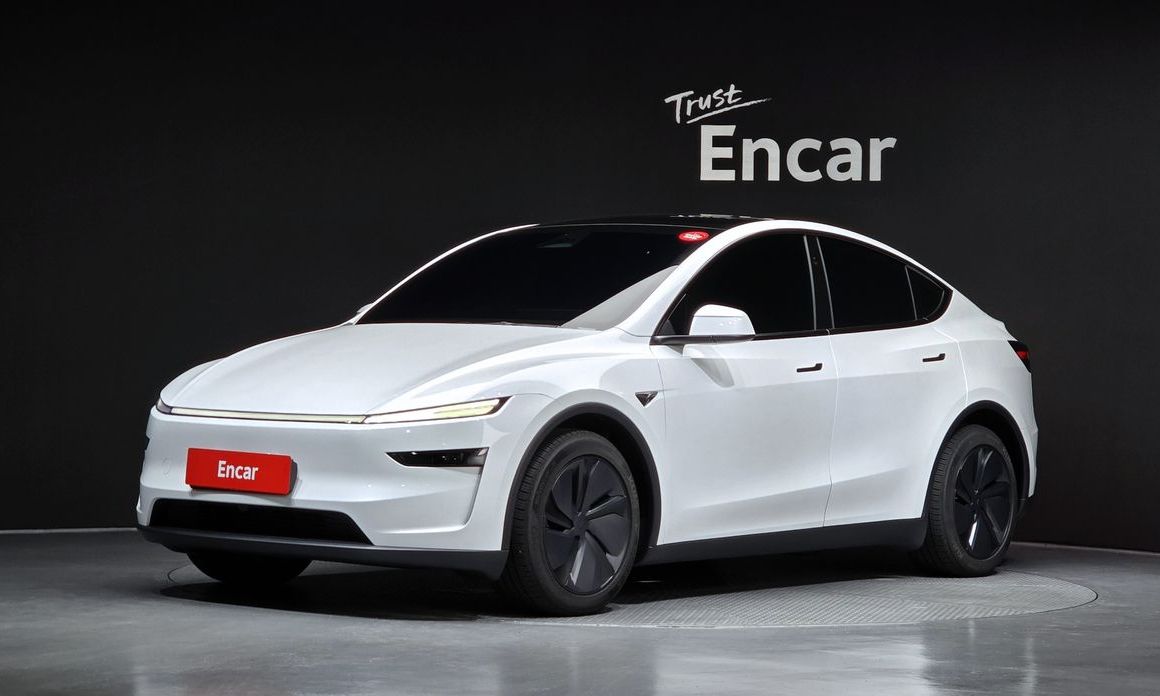 Tesla Model Y 2026