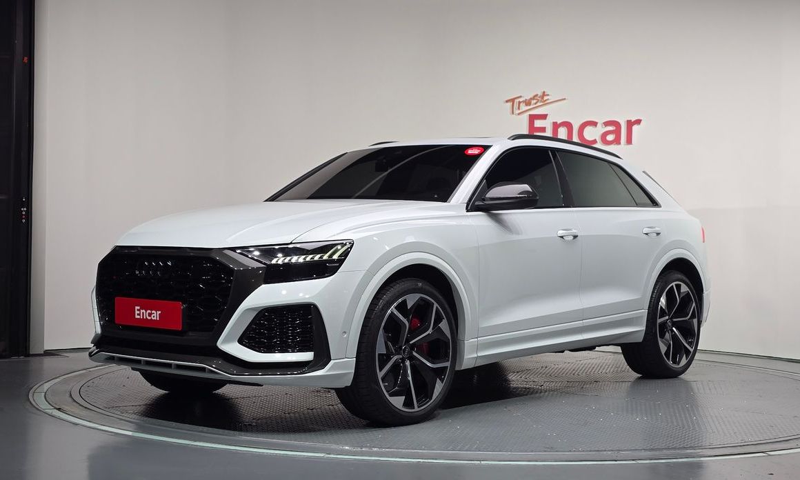 Audi RSQ8 2021