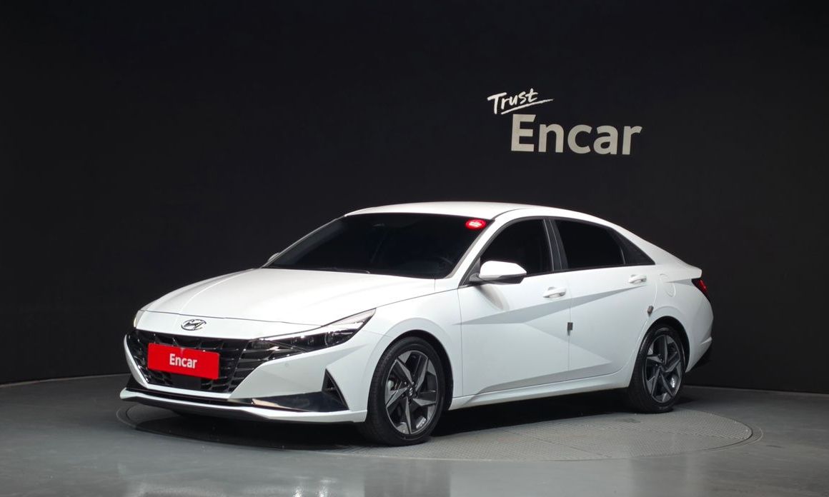 Hyundai AVANTE 2021