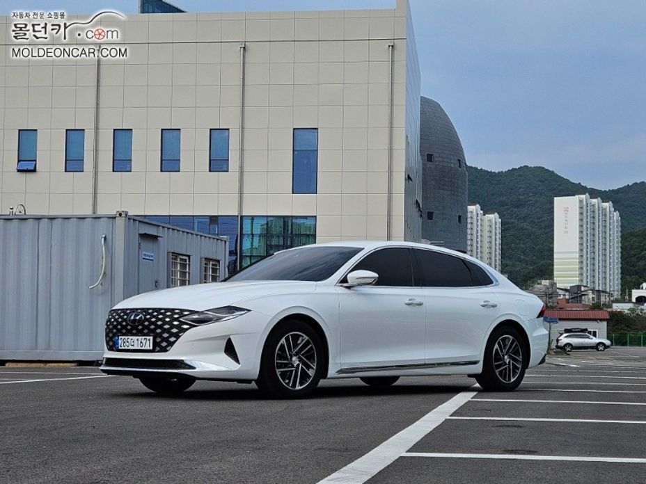 Hyundai Grandeur 2021