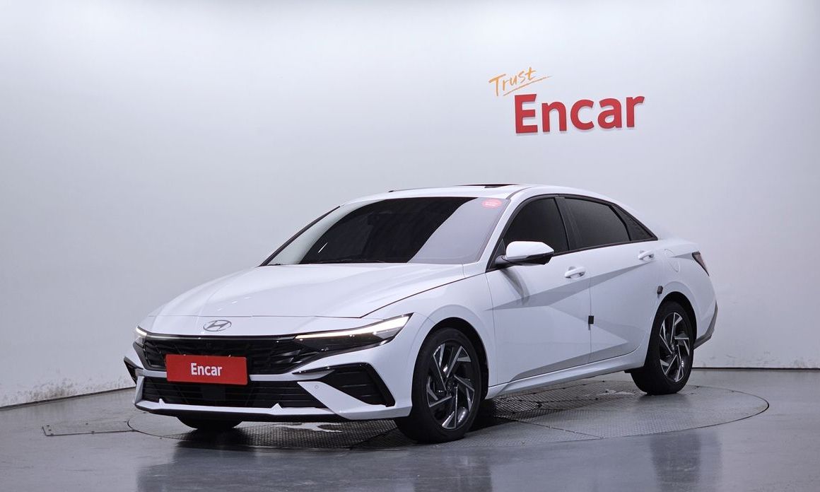 Hyundai AVANTE 2024