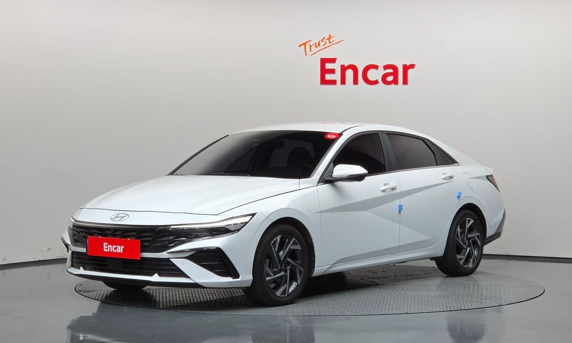 Hyundai AVANTE 2024