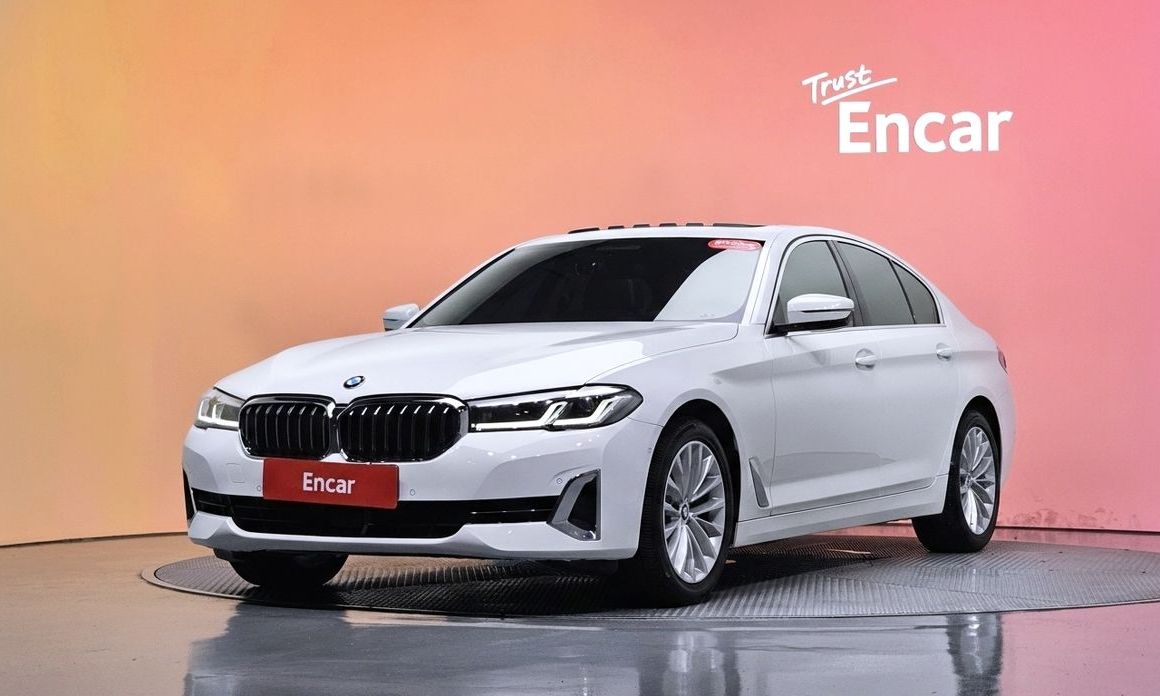 BMW 5-Series 2021
