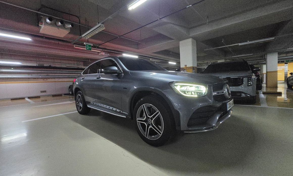 Mercedes-Benz GLC-Class 2021