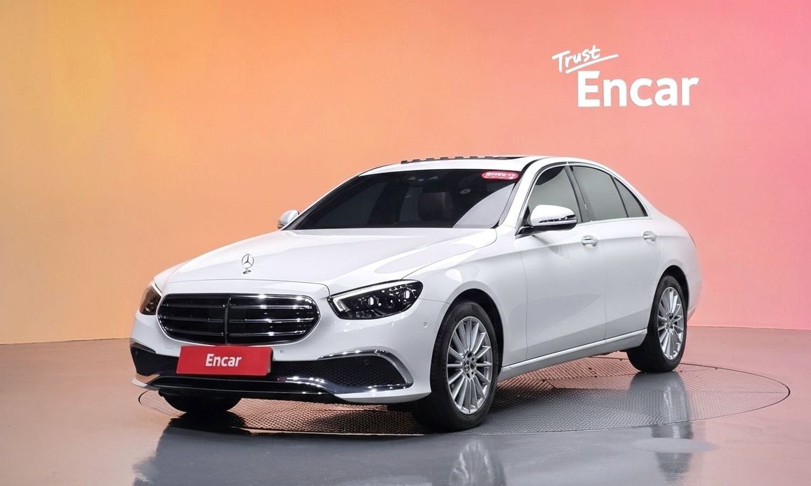 Mercedes-Benz E-Class 2021