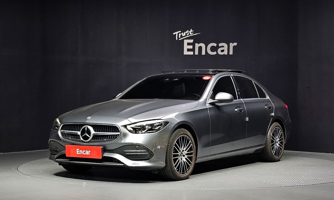 Mercedes-Benz C-Class 2022