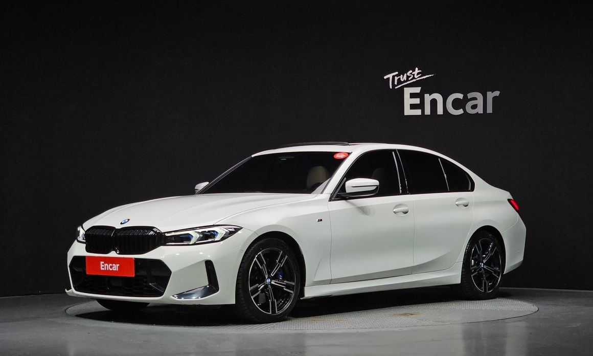 BMW 3-Series 2023