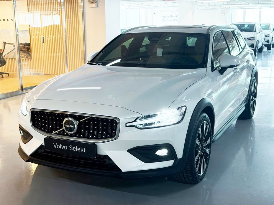 Volvo V60 2026