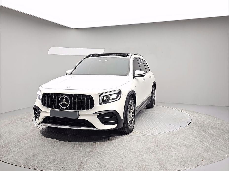 Mercedes-Benz GLB-Class 2022