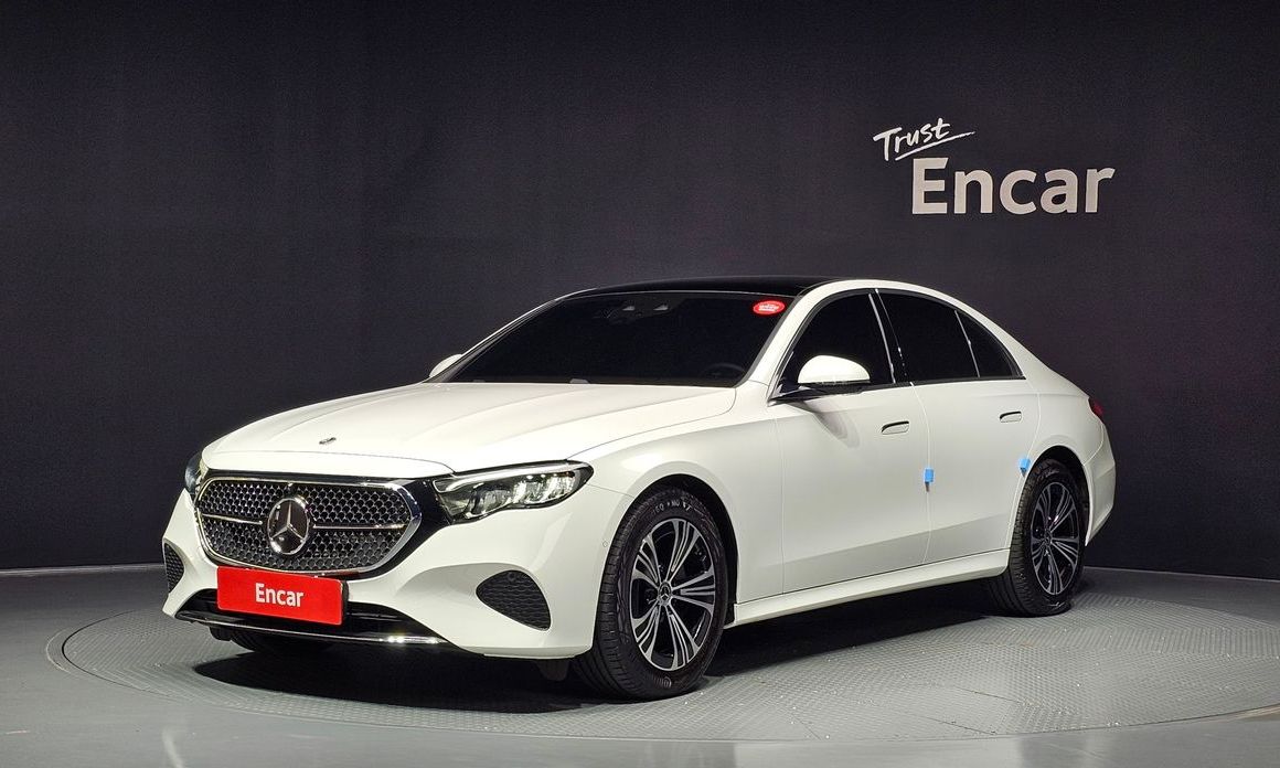 Mercedes-Benz E-Class 2026