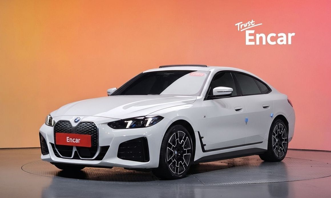 BMW i4 2025