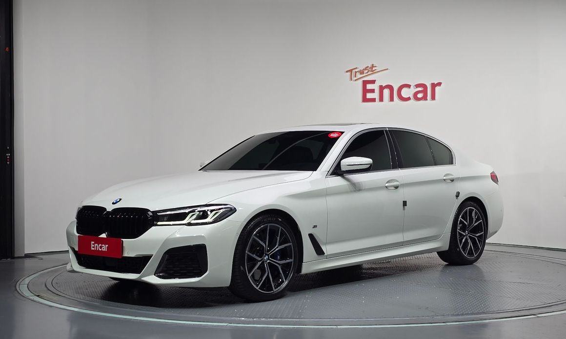 BMW 5-Series 2022