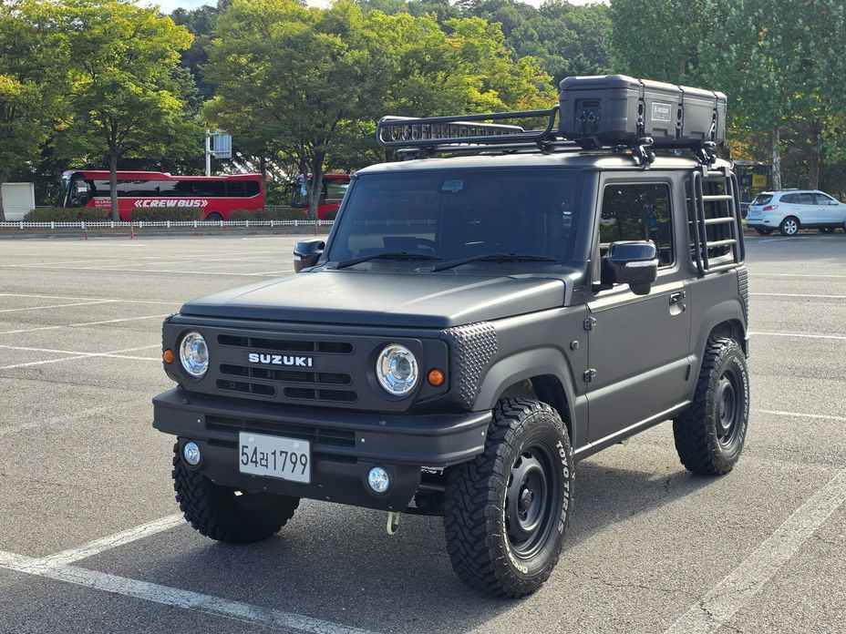 Suzuki Jimny 2021