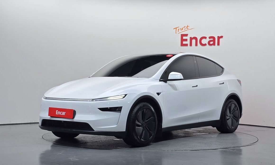 Tesla Model Y 2026
