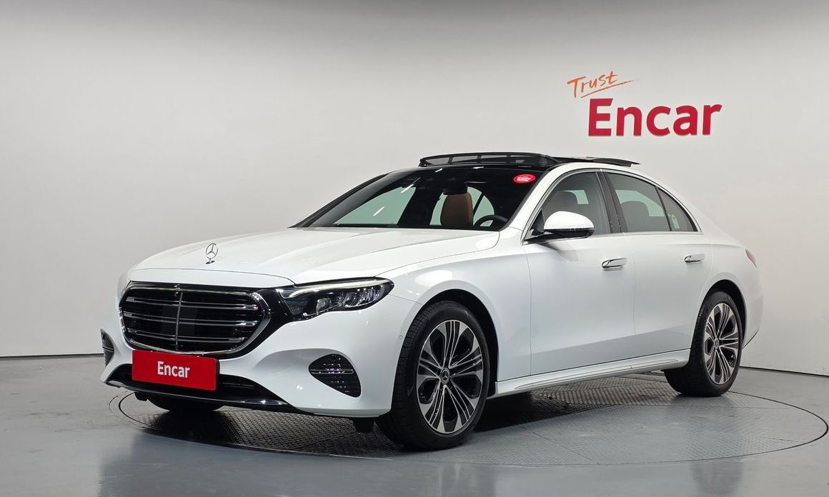 Mercedes-Benz E-Class 2026
