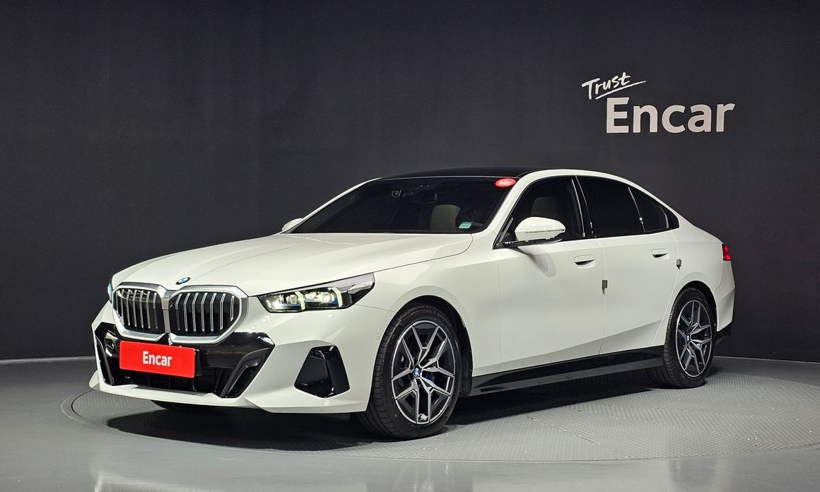 BMW 5-Series 2026
