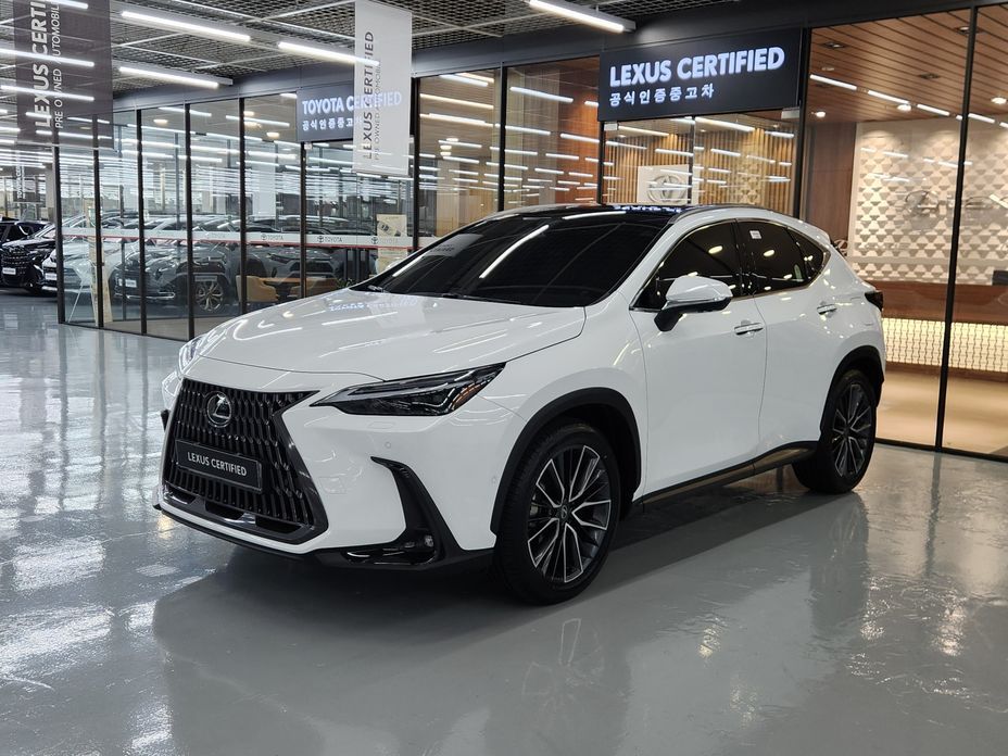 Lexus NX 2026