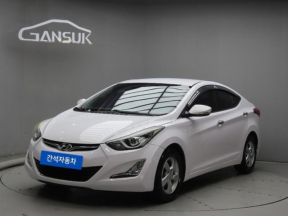 Hyundai AVANTE 2015