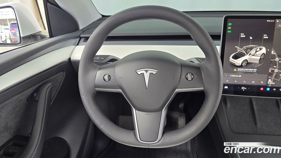 Tesla Model Y 2022